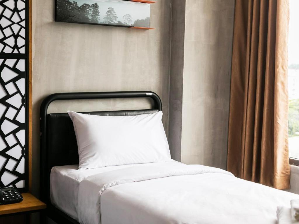 B2 Khon Kaen Boutique & Budget Hotel Exteriör bild