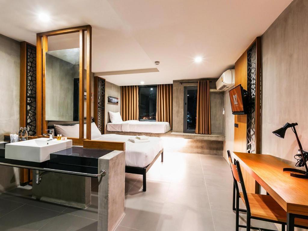 B2 Khon Kaen Boutique & Budget Hotel Exteriör bild