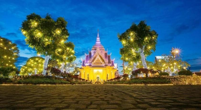 B2 Khon Kaen Boutique & Budget Hotel Exteriör bild
